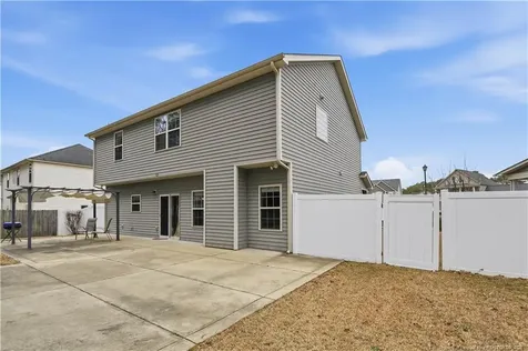 2813 Deepwater Court Fayetteville NC 28306