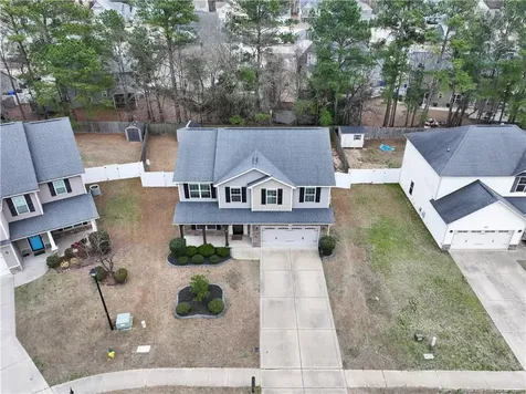 2813 Deepwater Court Fayetteville NC 28306