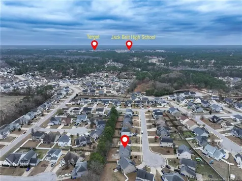 2813 Deepwater Court Fayetteville NC 28306