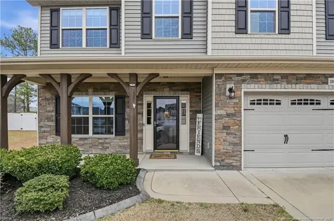 2813 Deepwater Court Fayetteville NC 28306