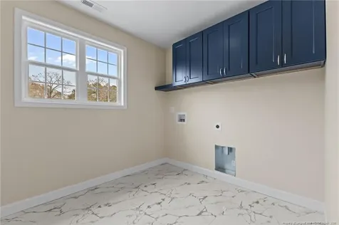 6827 Netherdale Drive Fayetteville NC 28314