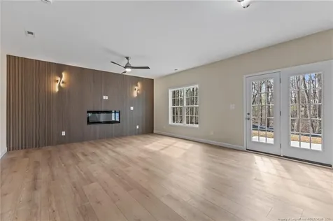 6827 Netherdale Drive Fayetteville NC 28314