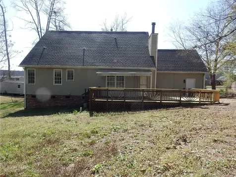 345 Barefoot Road Fayetteville NC 28306
