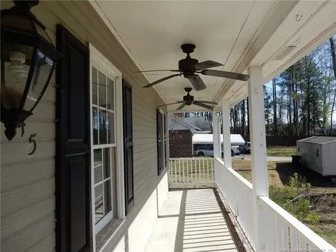 345 Barefoot Road Fayetteville NC 28306