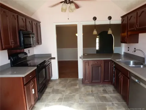 345 Barefoot Road Fayetteville NC 28306