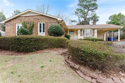 1429 Paisley Avenue Fayetteville NC 28304