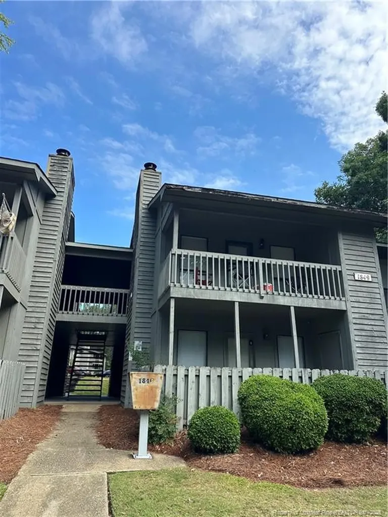 1849 Tryon Drive Fayetteville NC 28303
