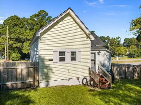 407 N 14th Street Erwin NC 28339
