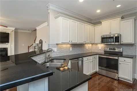 4032 Windy Fields Drive Fayetteville NC 28306