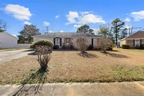 504 Fenmark Place Fayetteville NC 28314
