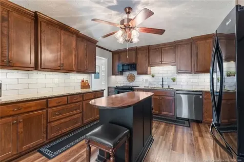 8522 Congressional Avenue Hope Mills NC 28348