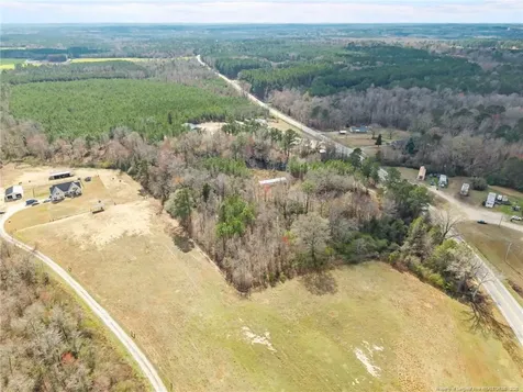 7275 Nc 210 S Highway Bunnlevel NC 28323