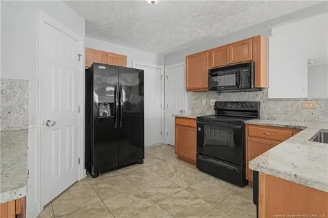 86 Boston Harbor Cameron NC 28326