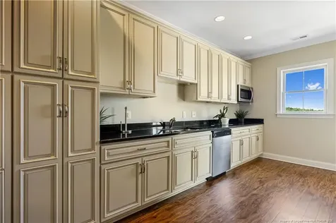 220 Hugh Shelton Loop #104 Fayetteville NC 28303