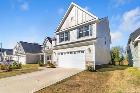 3204 Carnoustie Court Fayetteville NC 28306