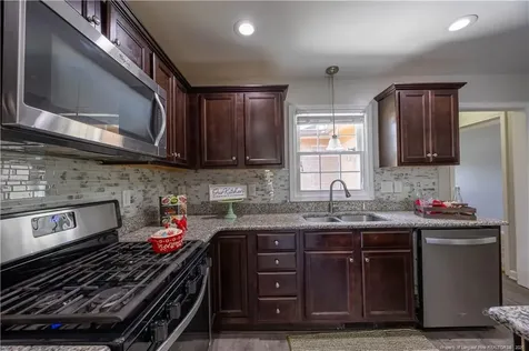7004 Kittridge Drive Fayetteville NC 28314