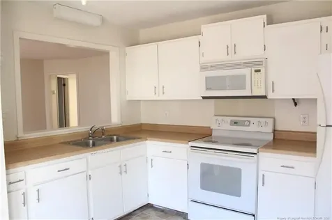3314 Arrowhead Road Spring Lake NC 28390