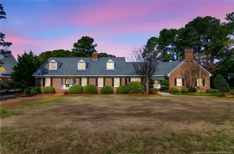 1109 Offshore Drive Fayetteville NC 28305