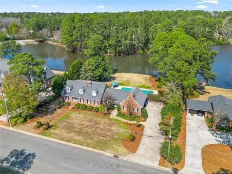 1109 Offshore Drive Fayetteville NC 28305