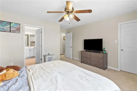 5838 Cornfield Avenue Fayetteville NC 28314