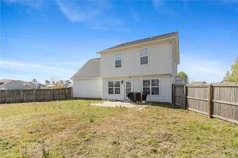 5838 Cornfield Avenue Fayetteville NC 28314