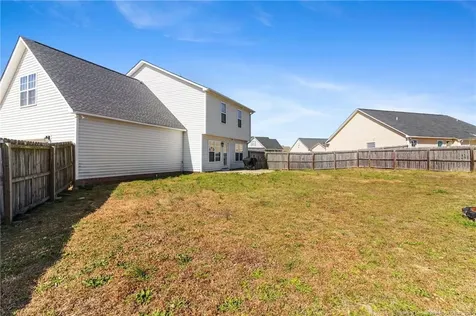5838 Cornfield Avenue Fayetteville NC 28314