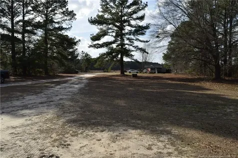 1524 Seabrook School Road Fayetteville NC 28312