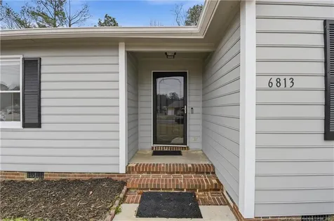 6813 Foxton Court Fayetteville NC 28304