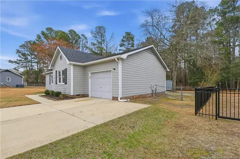 6813 Foxton Court Fayetteville NC 28304