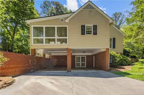 2114 Brookwood Trail Sanford NC 27330
