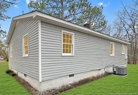 259 Maxie Loop Spring Lake NC 28390