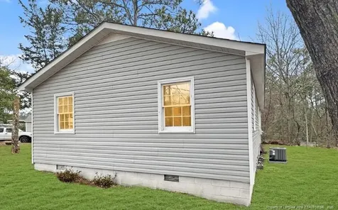 259 Maxie Loop Spring Lake NC 28390