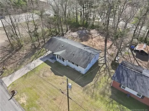 466 Lansdowne Road Fayetteville NC 28314