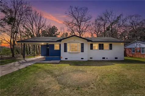 466 Lansdowne Road Fayetteville NC 28314