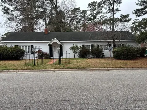 2103 Mcmillan Avenue Lumberton NC 28358