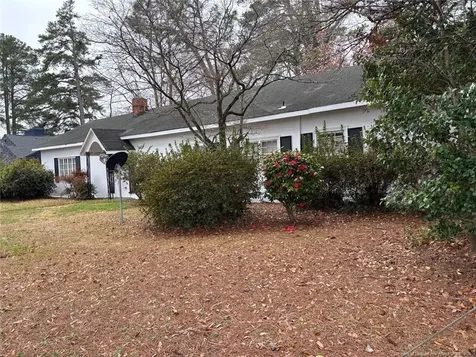 2103 Mcmillan Avenue Lumberton NC 28358