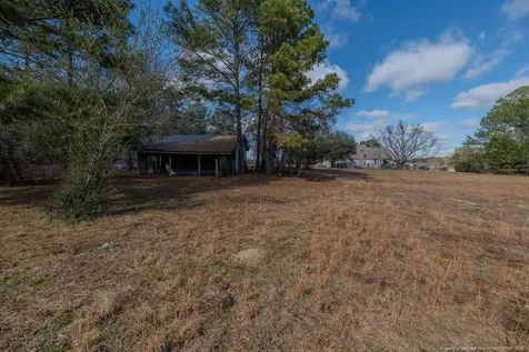 879 Jordan Road Autryville NC 28318