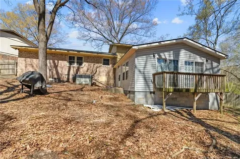 554 Glen Canyon Drive Fayetteville NC 28303