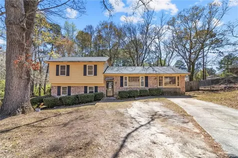 554 Glen Canyon Drive Fayetteville NC 28303