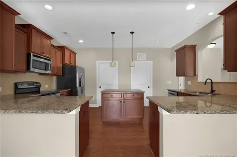 1246 Birchmere Way Fayetteville NC 28312