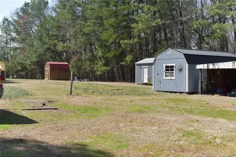 780 Old River Road Carthage NC 28327