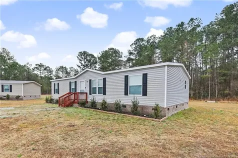 3900 Mckethan Street Wade NC 28395