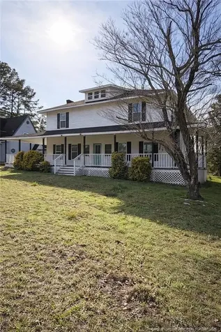 201 N College. Street Red Springs NC 28377