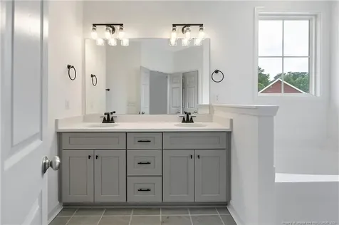 3002 Dinwiddle Drive Wade NC 28395