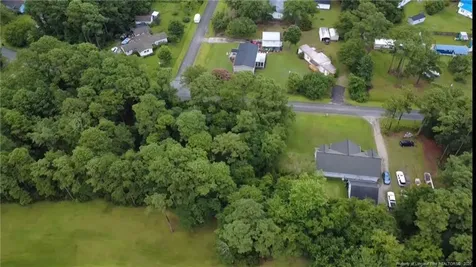 202 Pettiford Road Peletier NC 28584