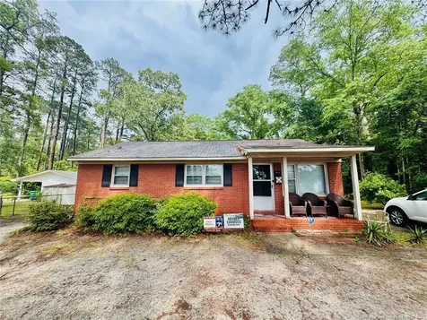 803 Floyd Street Fairmont NC 28340