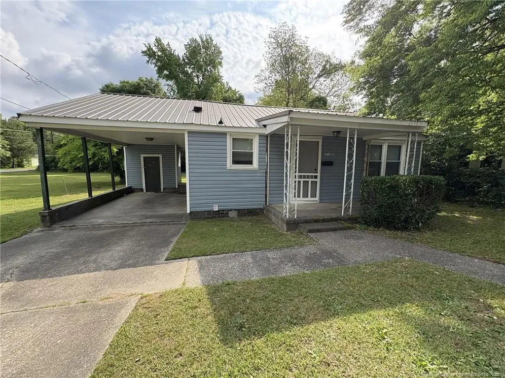 5106 Gavins Street Fayetteville NC 28303