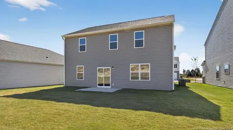 664 Wilder Bloom Path Aberdeen NC 28315