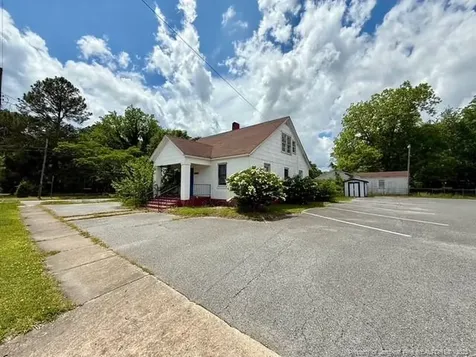 700-704 N East Street Kinston NC 28501