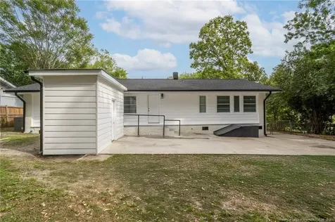 1016 Martindale Drive Fayetteville NC 28304